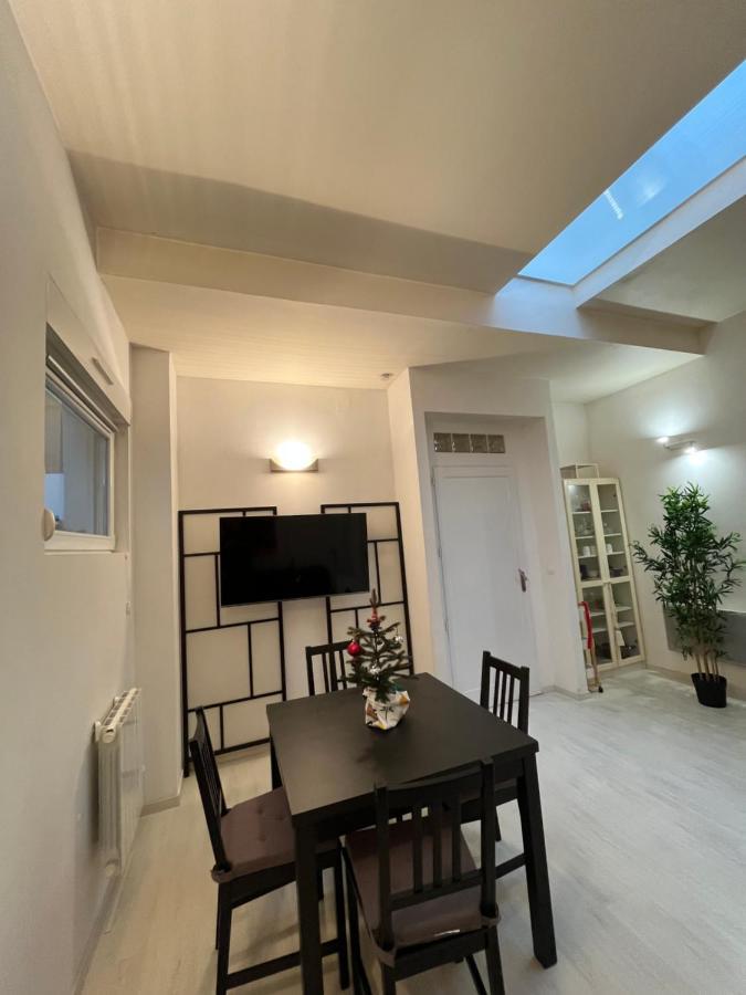 Appartement Superbe 2p Proche Centre Avec Nouvelle Literie Et Parking Gratuit Dans La Rue Straatsburg