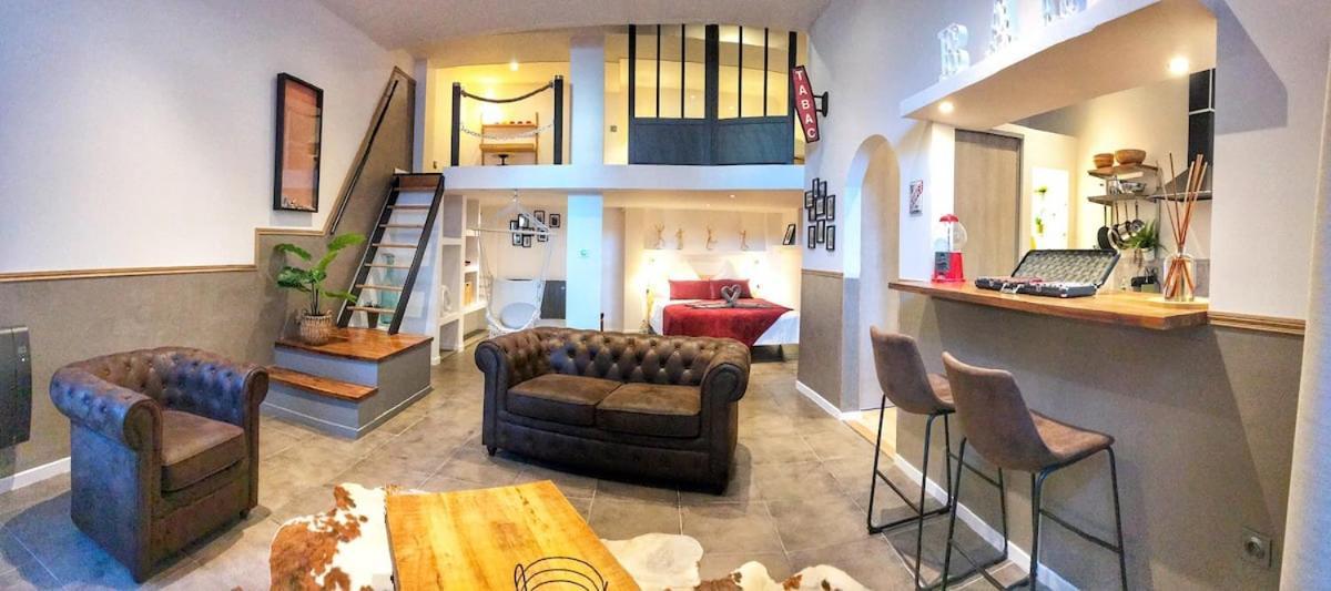 Loft Cosy Original - Ideal Pour Sejour Touristique A Facile -- Acces Hyper-centre En Voiture Facile -parking Garage Prive Sur Demande-- 