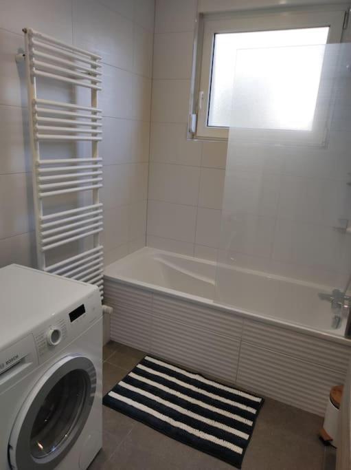 Comme Chez Vous *