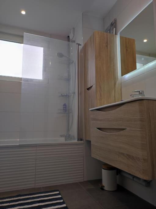 Comme Chez Vous Appartement *