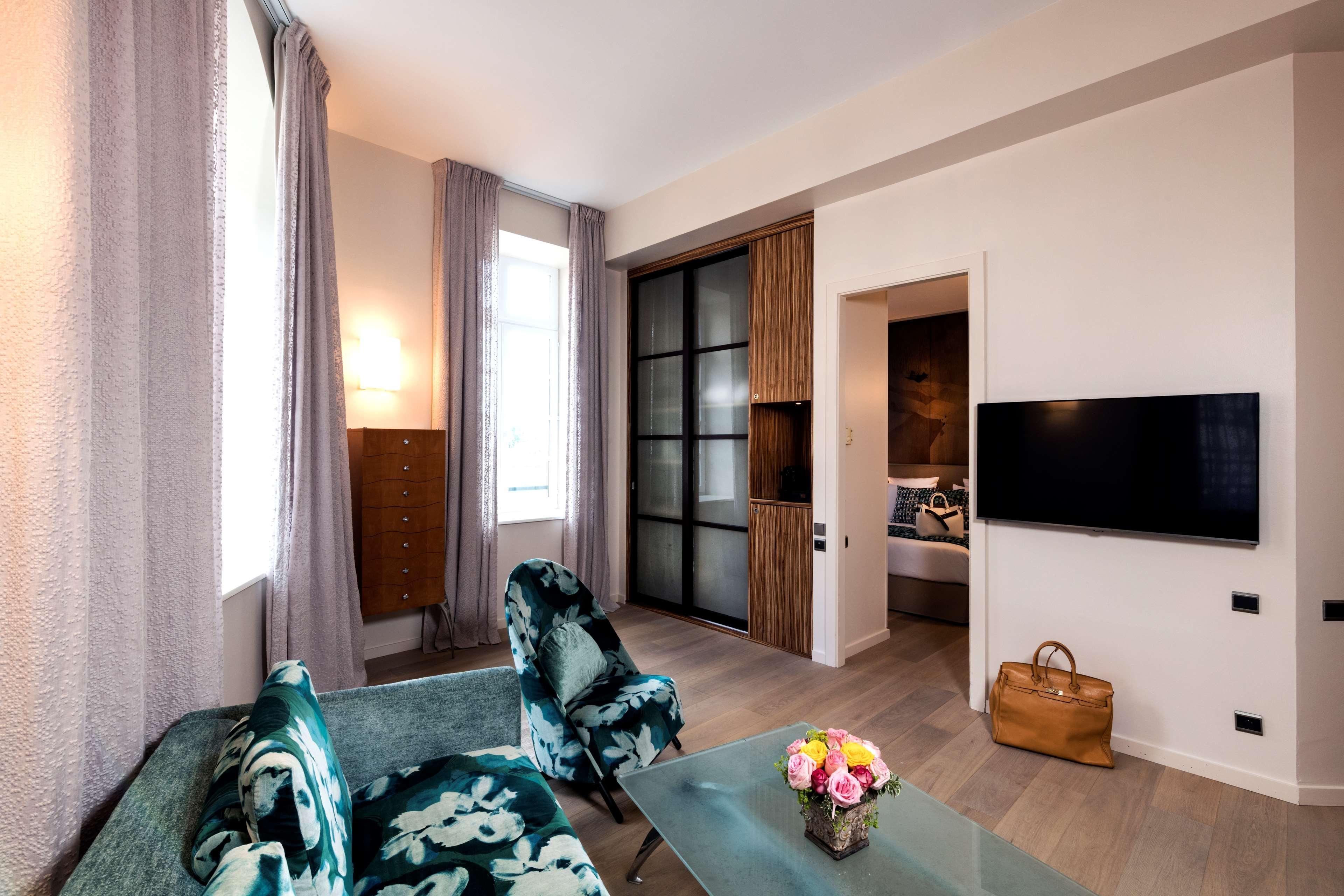 & Regent Petite France Hotel 5*