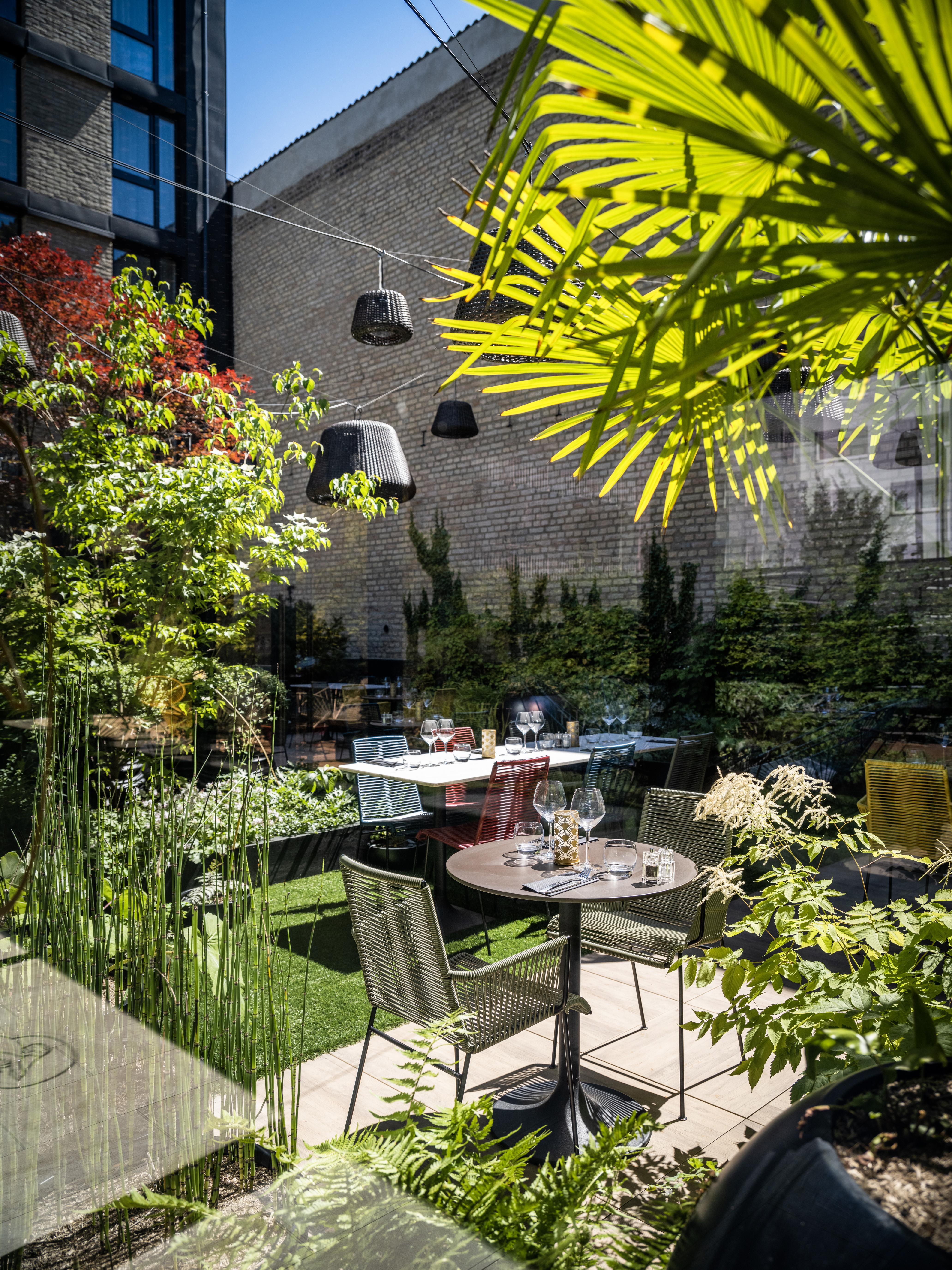 Voco Centre - The Garden, An Ihg