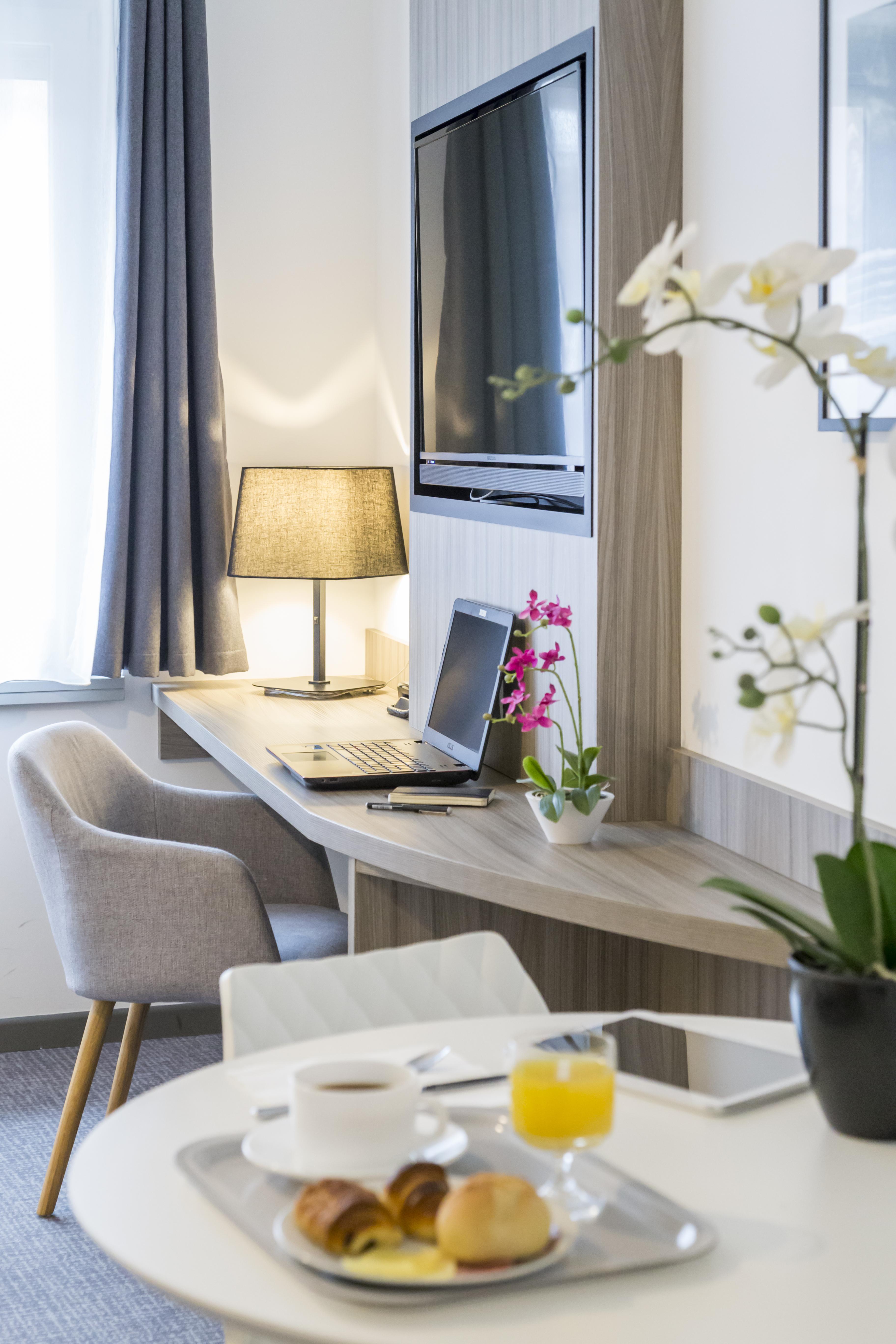 Nemea Elypseo Port 3* Strasbourg
