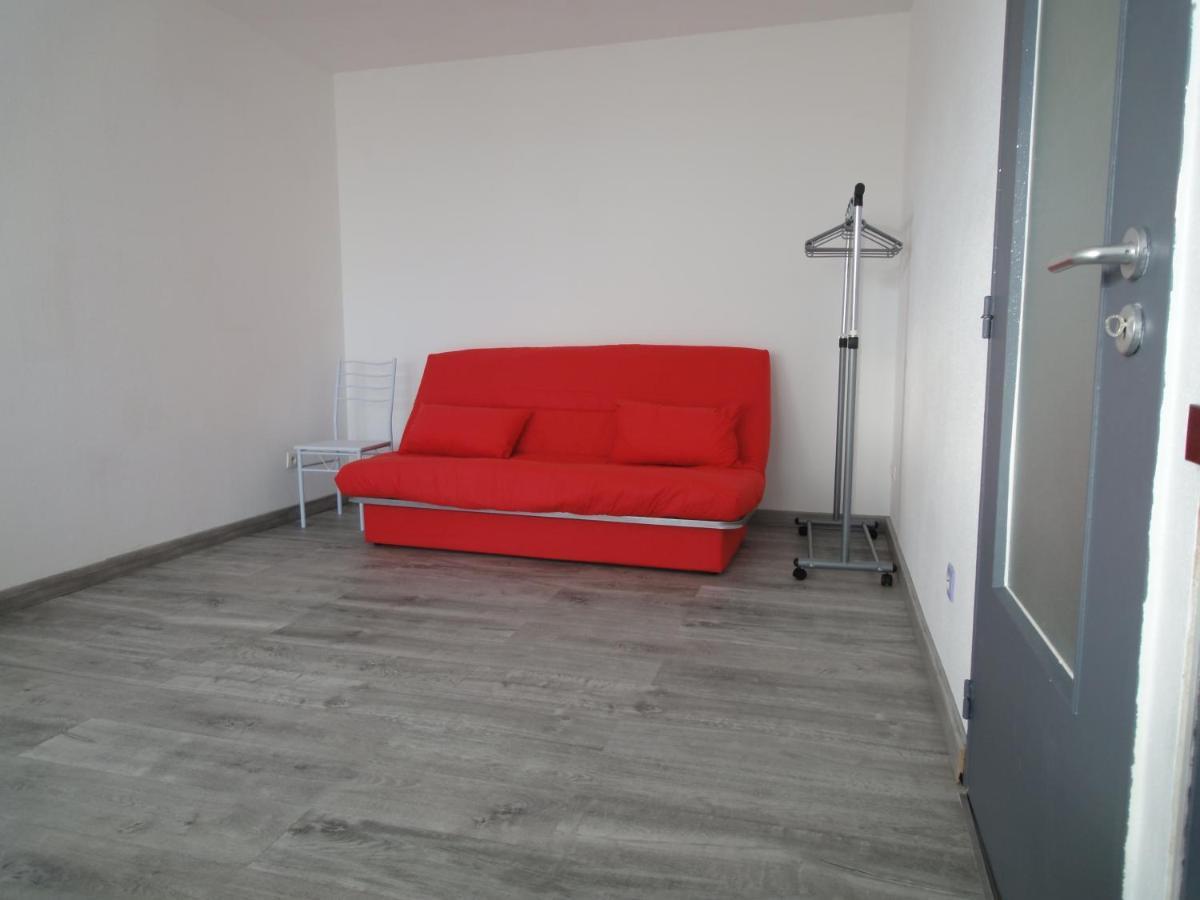 Apartment Type 1 Piece Proche Zenith *