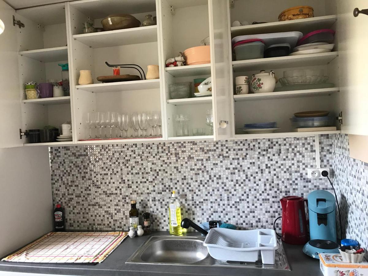 Entier 30 M2, Tramway Saint-florent, Parking Privé Gratuit Appartement