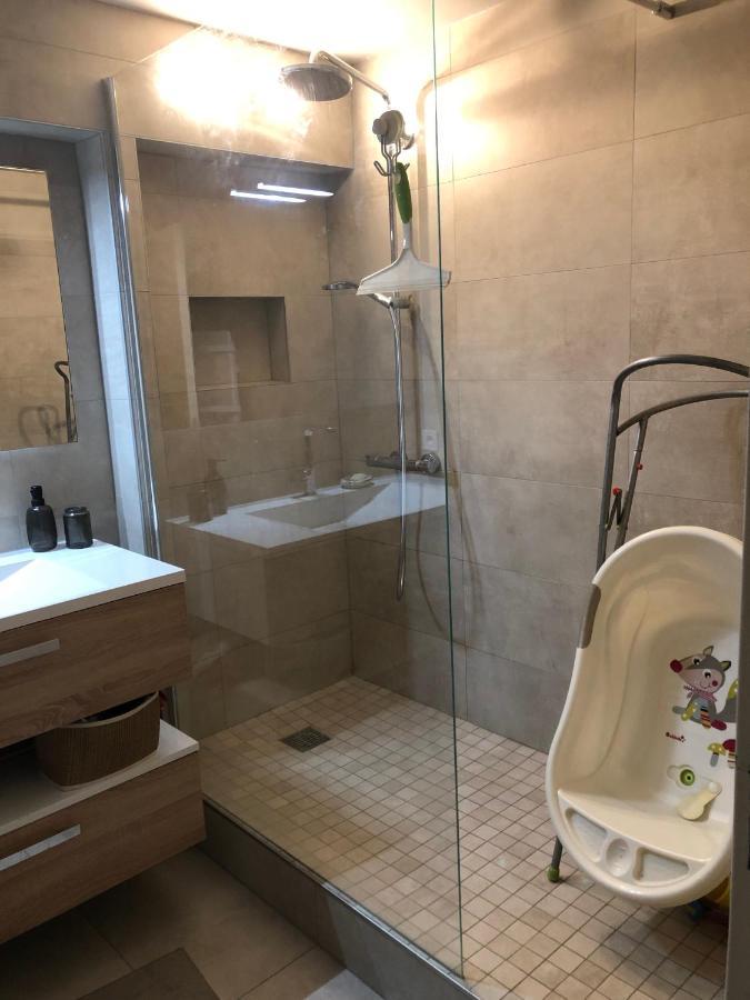 Apartamento Magnifique Appart + Terrasse De 35m² Estrasburgo