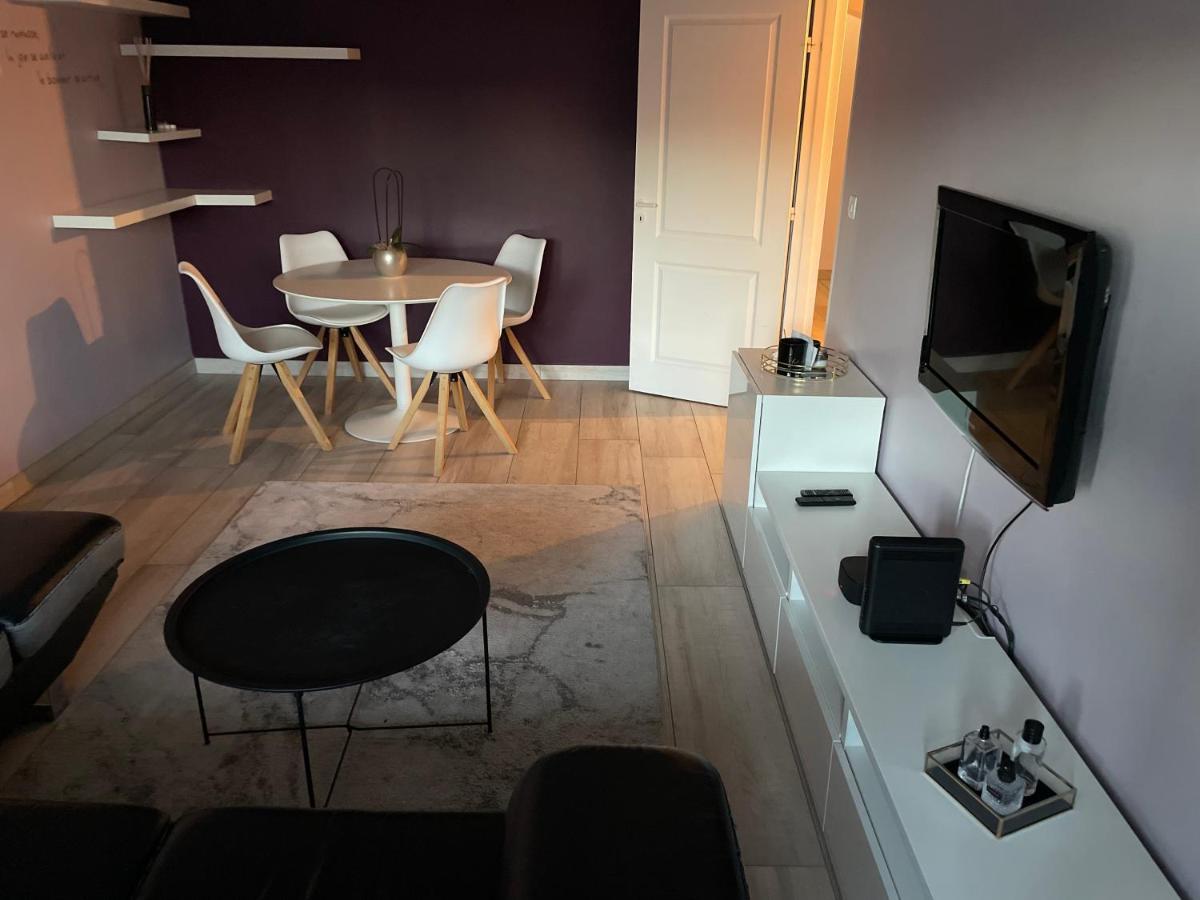 Appartement Superbe Avec Place De Parking Gratuit