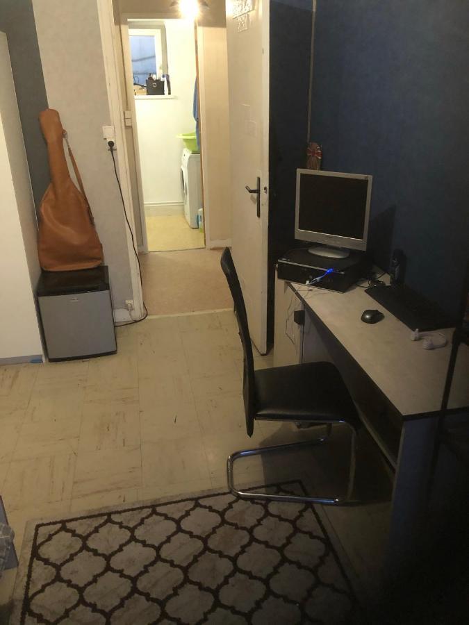 Chaleureux Et Calme Appartement