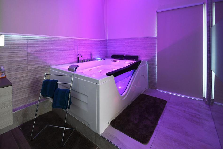 Loft Detente