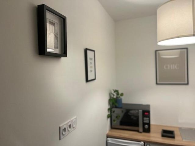 Apartment Cosy Rent Studio 1 -gare - Tv - Wifi *