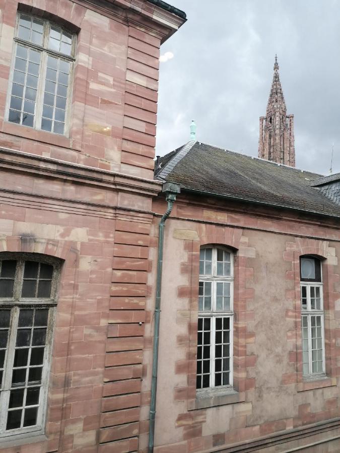 Apartament A La Tour Des Rohan