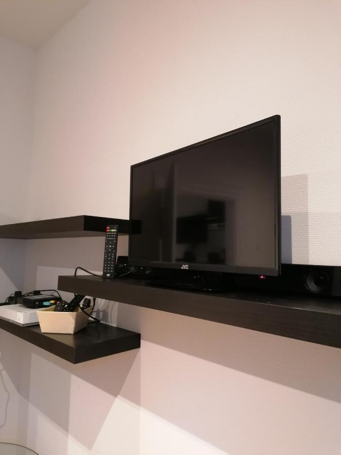 Apartament A La Tour Des Rohan