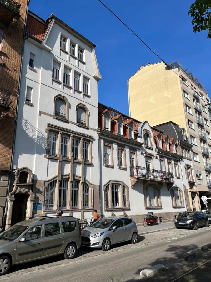 6 Personnes Proche Centre & Parking Apartment *