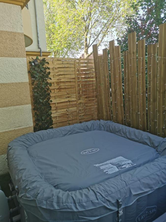 Apartment Les Cedres - Jacuzzi, Terrasse & Jardin - Wifi - Stationnement Gratuit Dans La Rue *