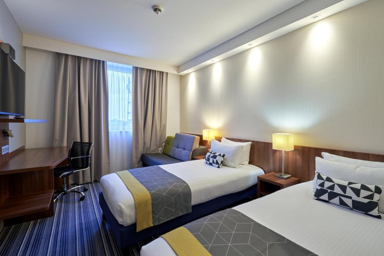 Express Centre By Ihg 3*