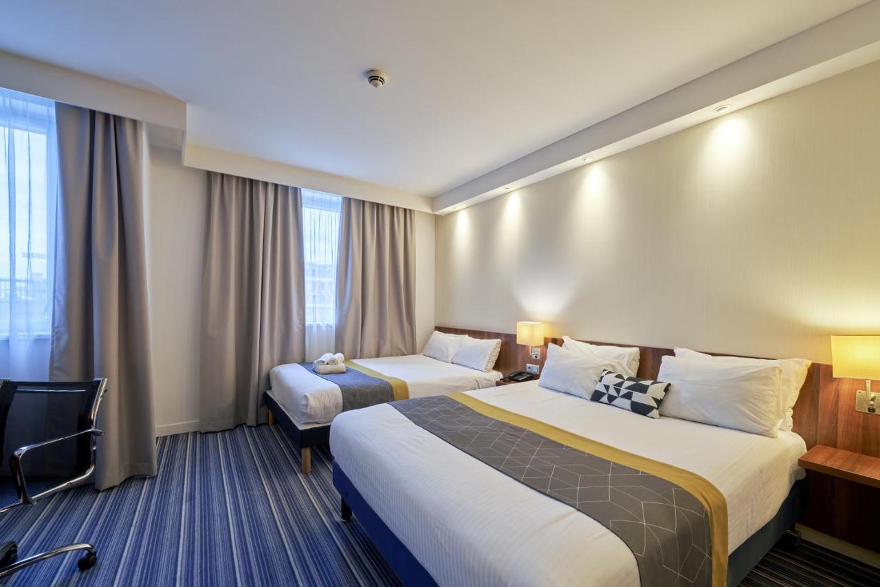 Express Centre By Ihg 3*
