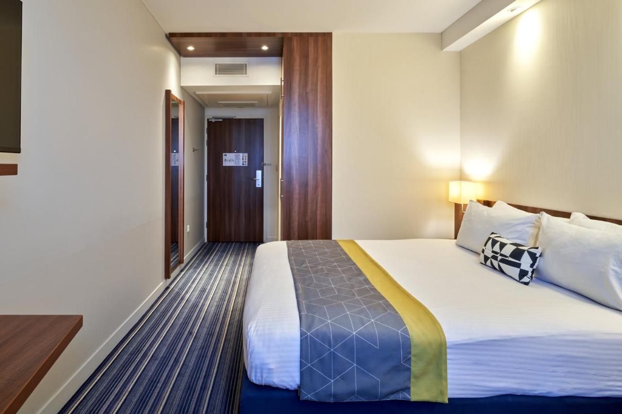 Express Centre By Ihg Otel