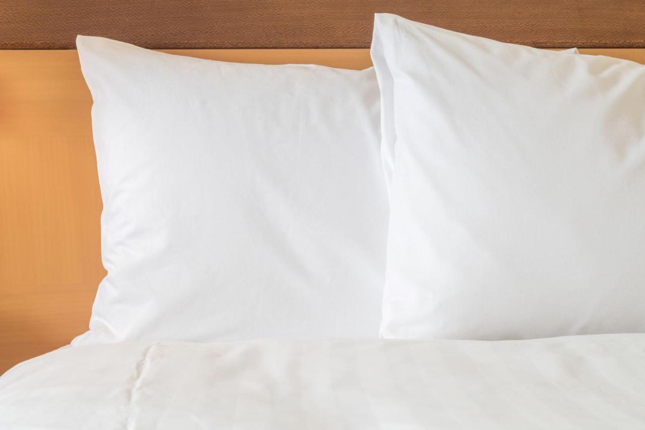 Express Centre By Ihg Otel 3*