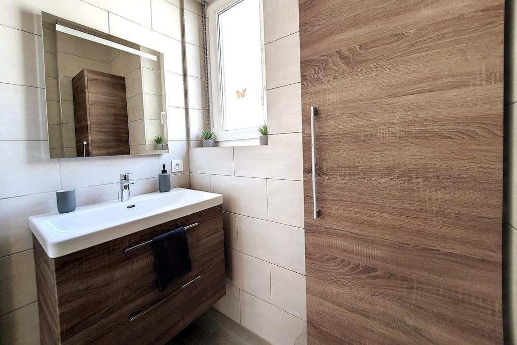 Chic - Proche Hypercentre - Renove - Lumineux Apartament *