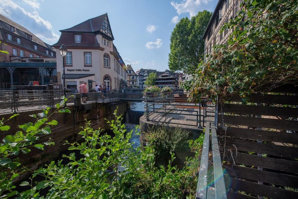 La Maison De L'eclusier Strazburg