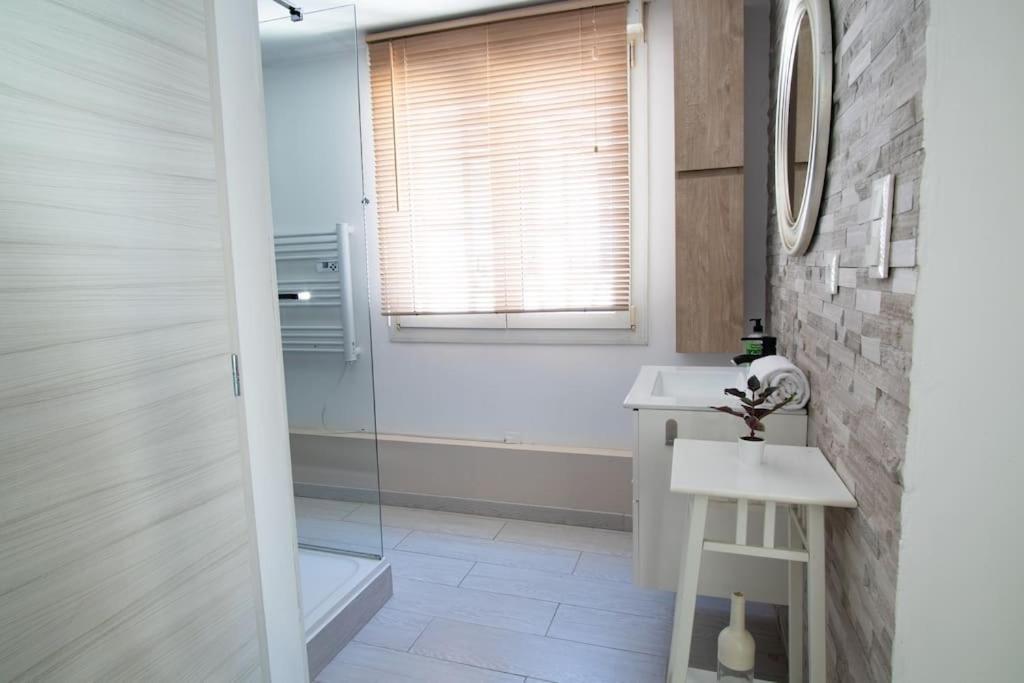 Apartment Wilson 14 - Beau T2 Proche De La Gare Avec Terrasse Strasbourg