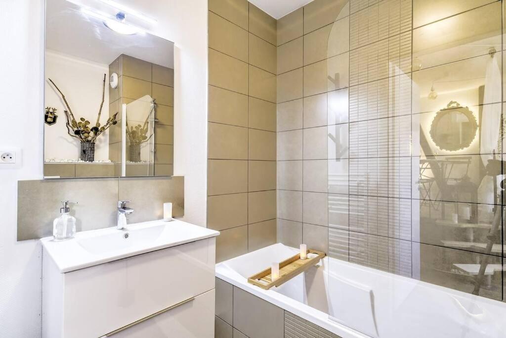 Apartment L'entracte Strasbourgeoise - Au Coeur De La Petite France Strasbourg