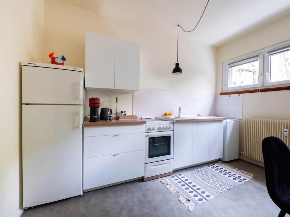 Courtine - Le Calme Au Centre Daire Strazburg