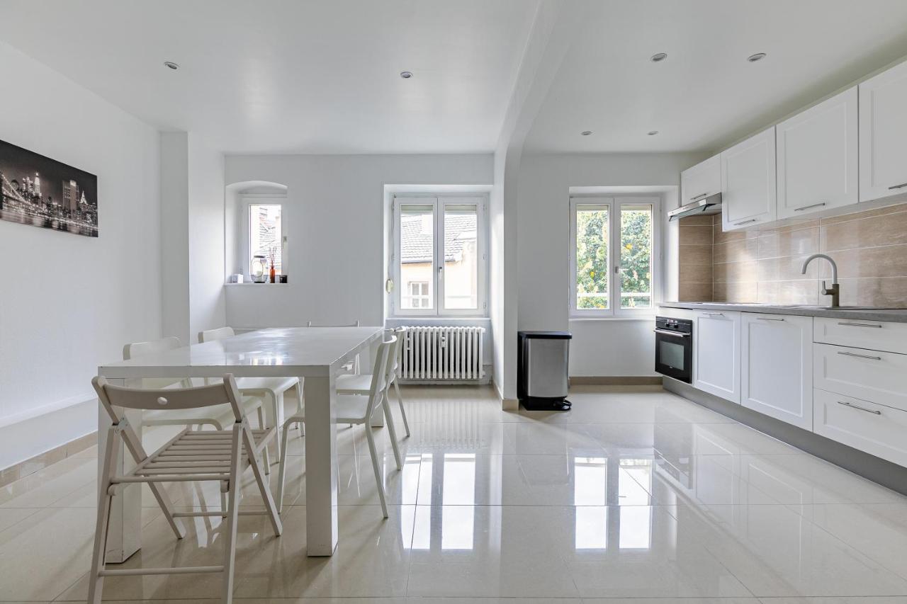 Hyper Centre - 120m2- F5 Apartment