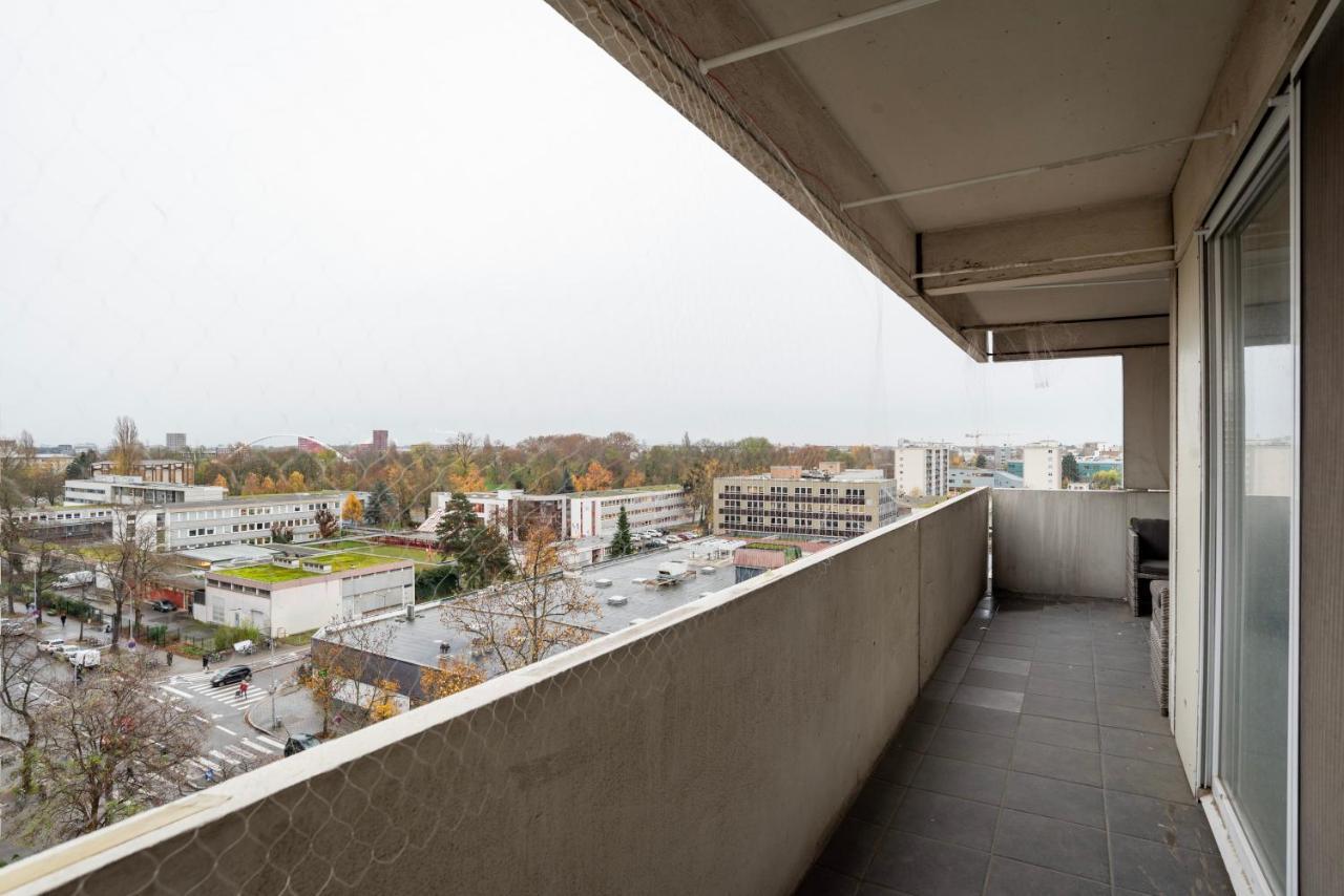 Apartment Chez Lea - Famille, Parking, Balneo - 15min Centre