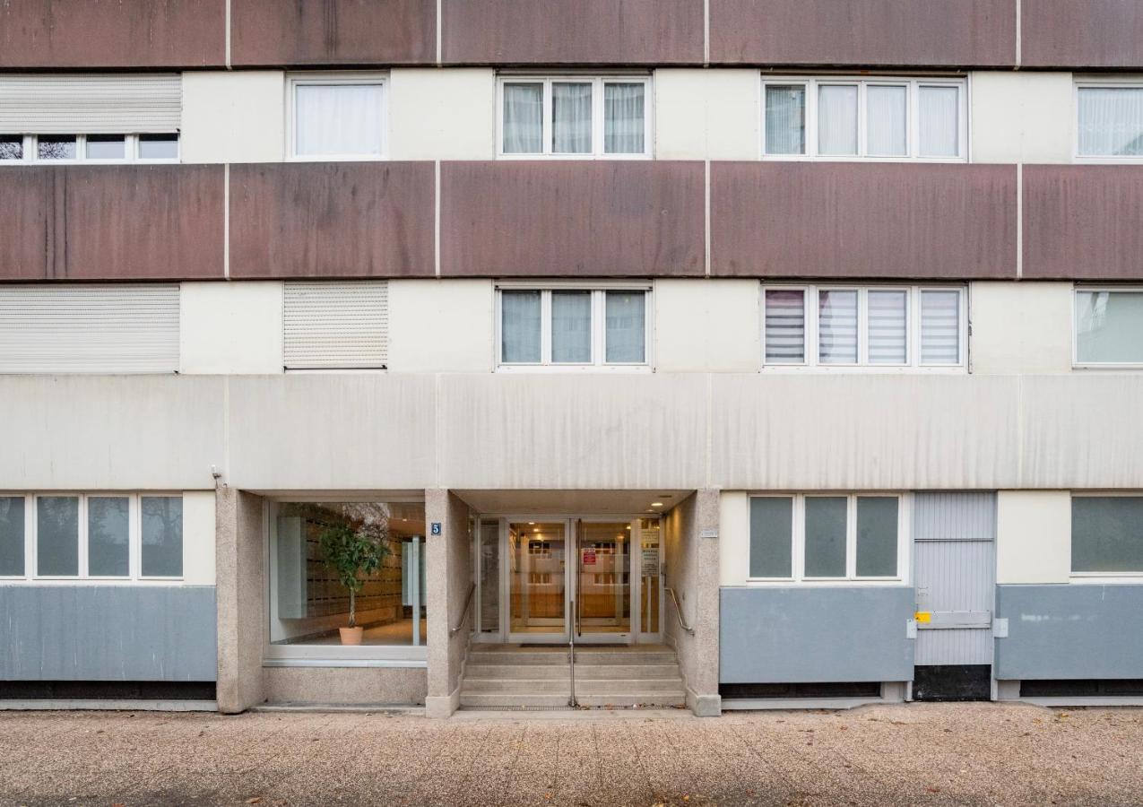 Chez Lea - Famille, Parking, Balneo - 15min Centre Apartment *