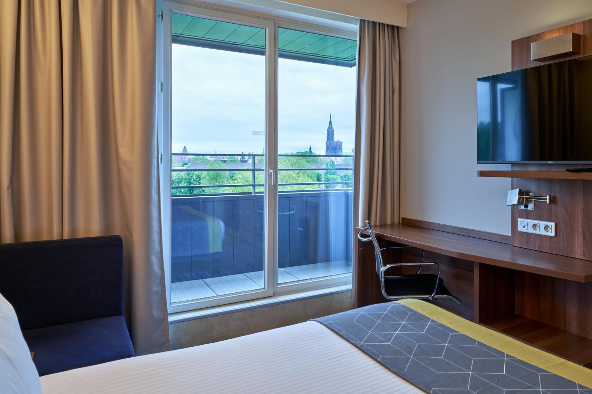 Express Centre By Ihg Otel Strazburg