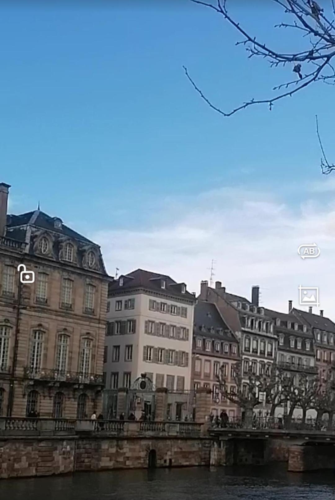 Apartament A La Tour Des Rohan