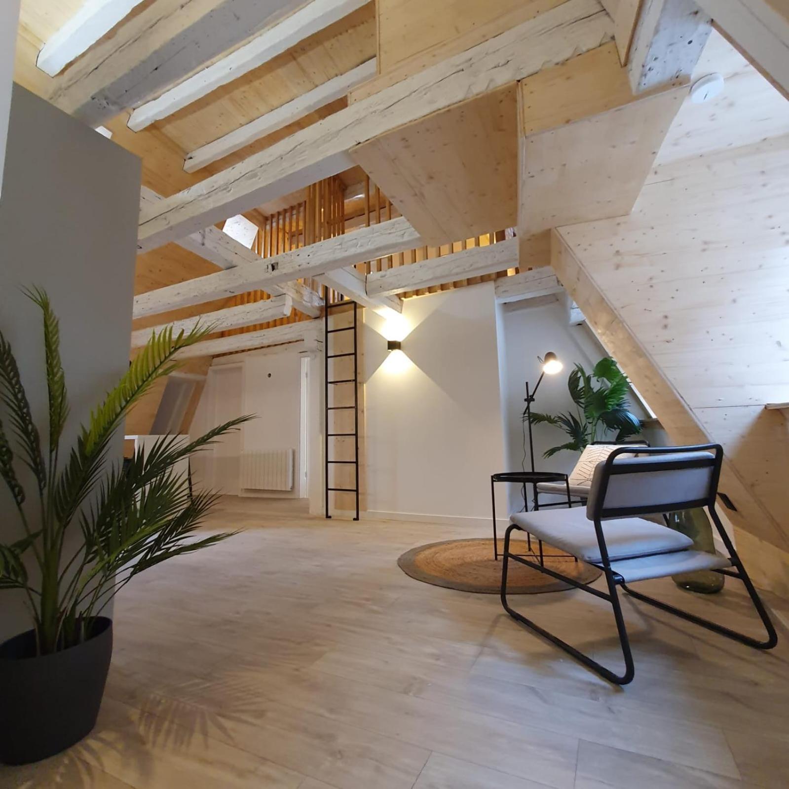Hyper Centre Apartament
