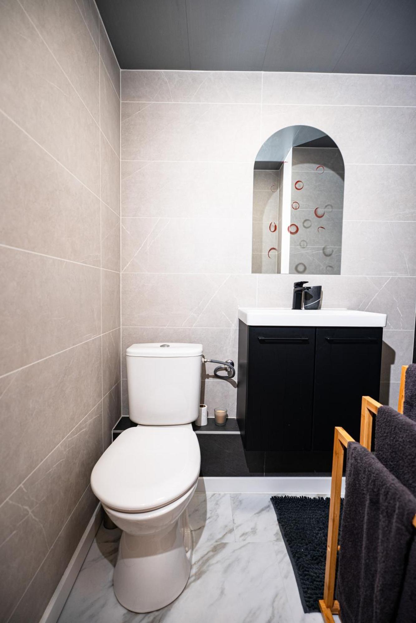 Moderne T2 Centre Sauna Wifi Office Netflix
