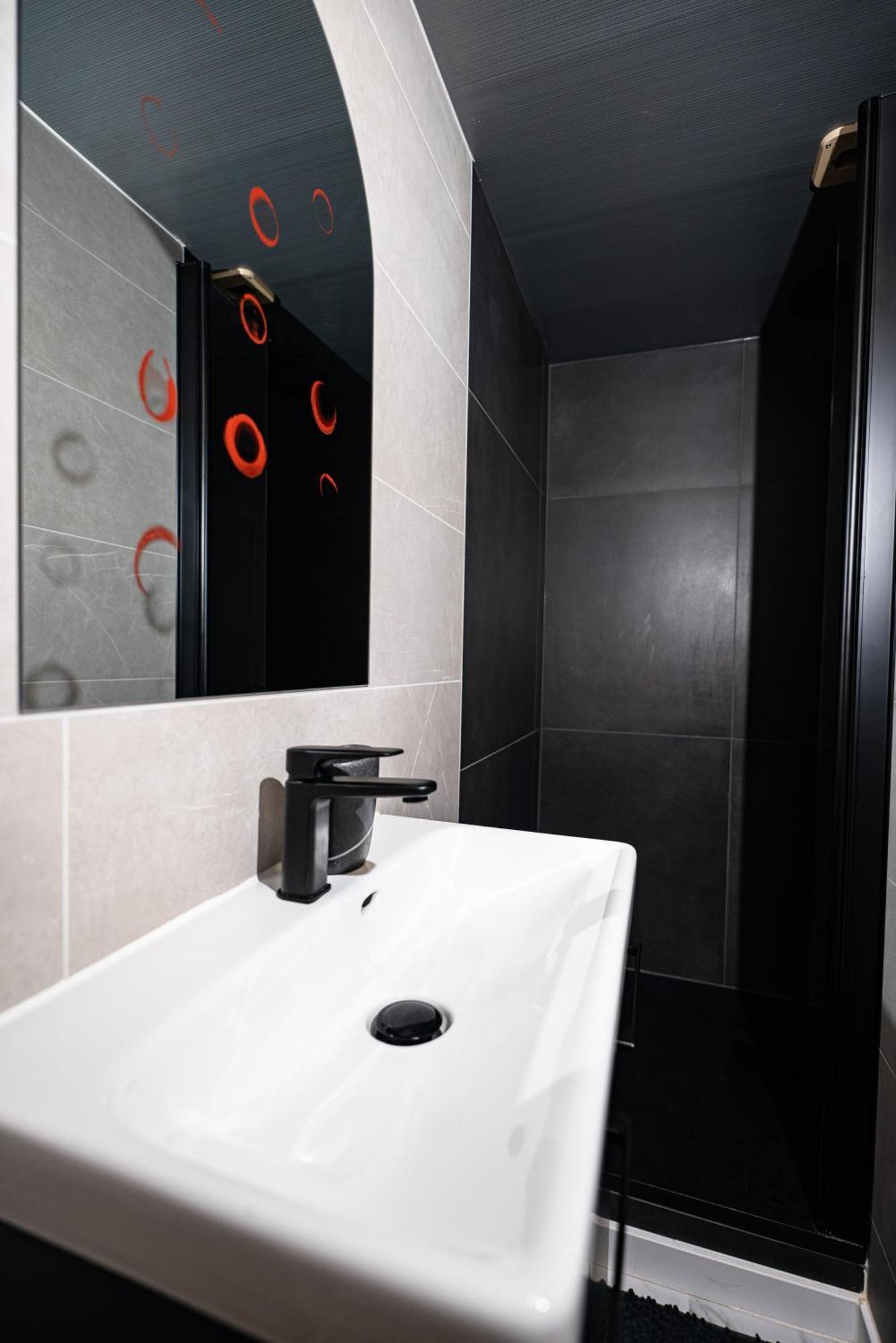 Moderne T2 Centre Sauna Wifi Office Netflix * Strazburg
