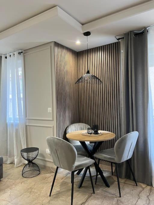 Luxueux Pres De La Cathedrale Appartement *