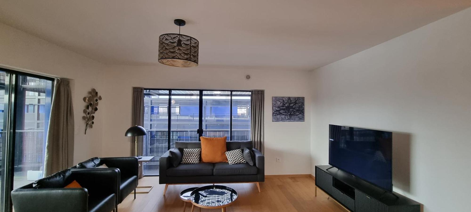 Apartament Bel Appartement Contemporain Avec Terrasse Climatisation Et Parking Payant En Option *