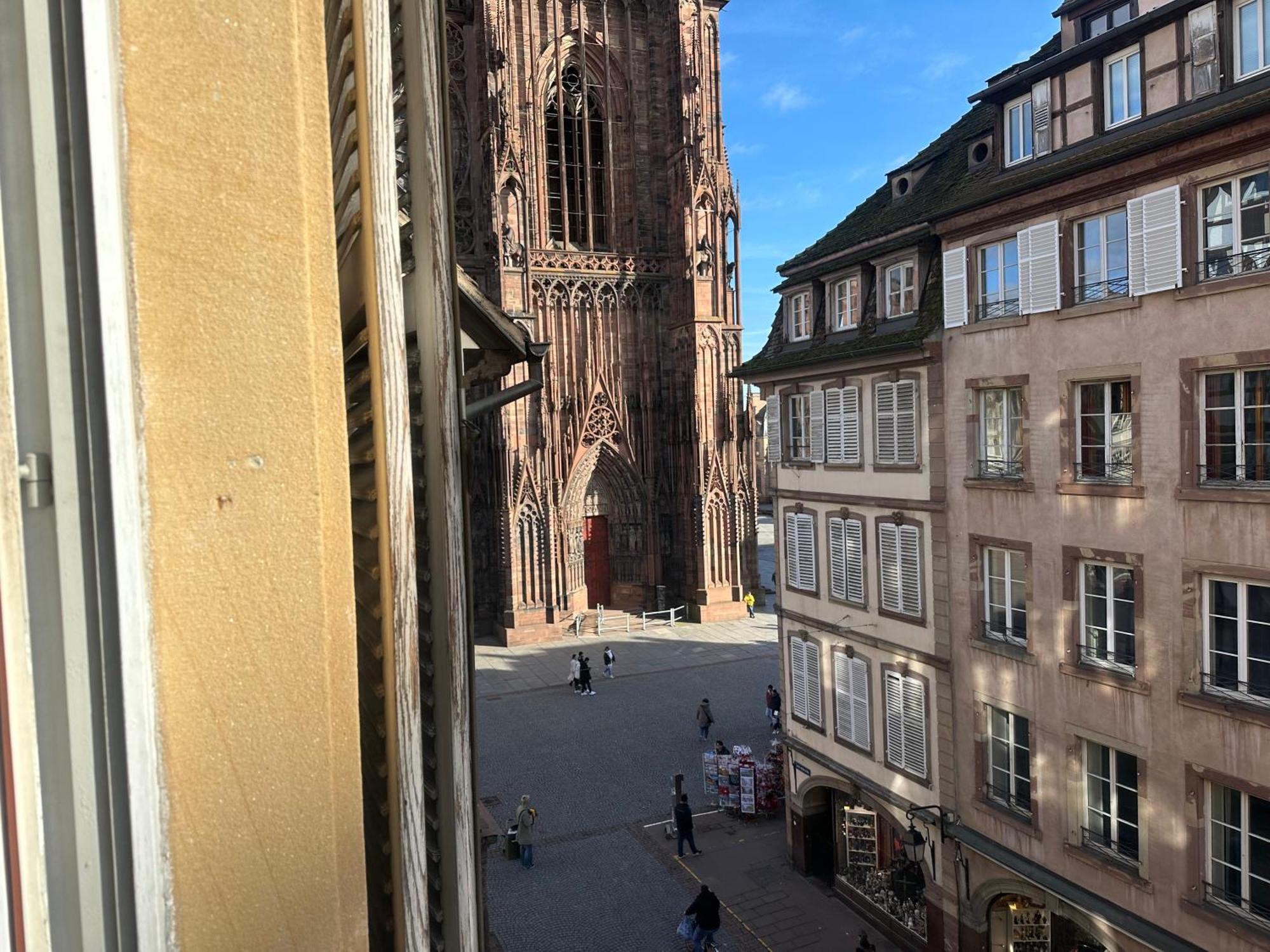 Carre Or Au Pied De La Cathedrale Apartment