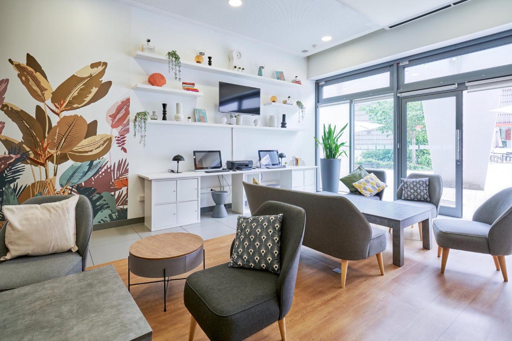 Express Centre By Ihg Otel