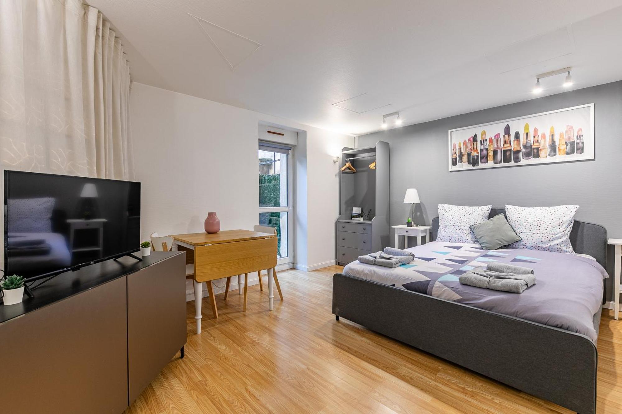 Cosy Proche Orangerie Apartamento *