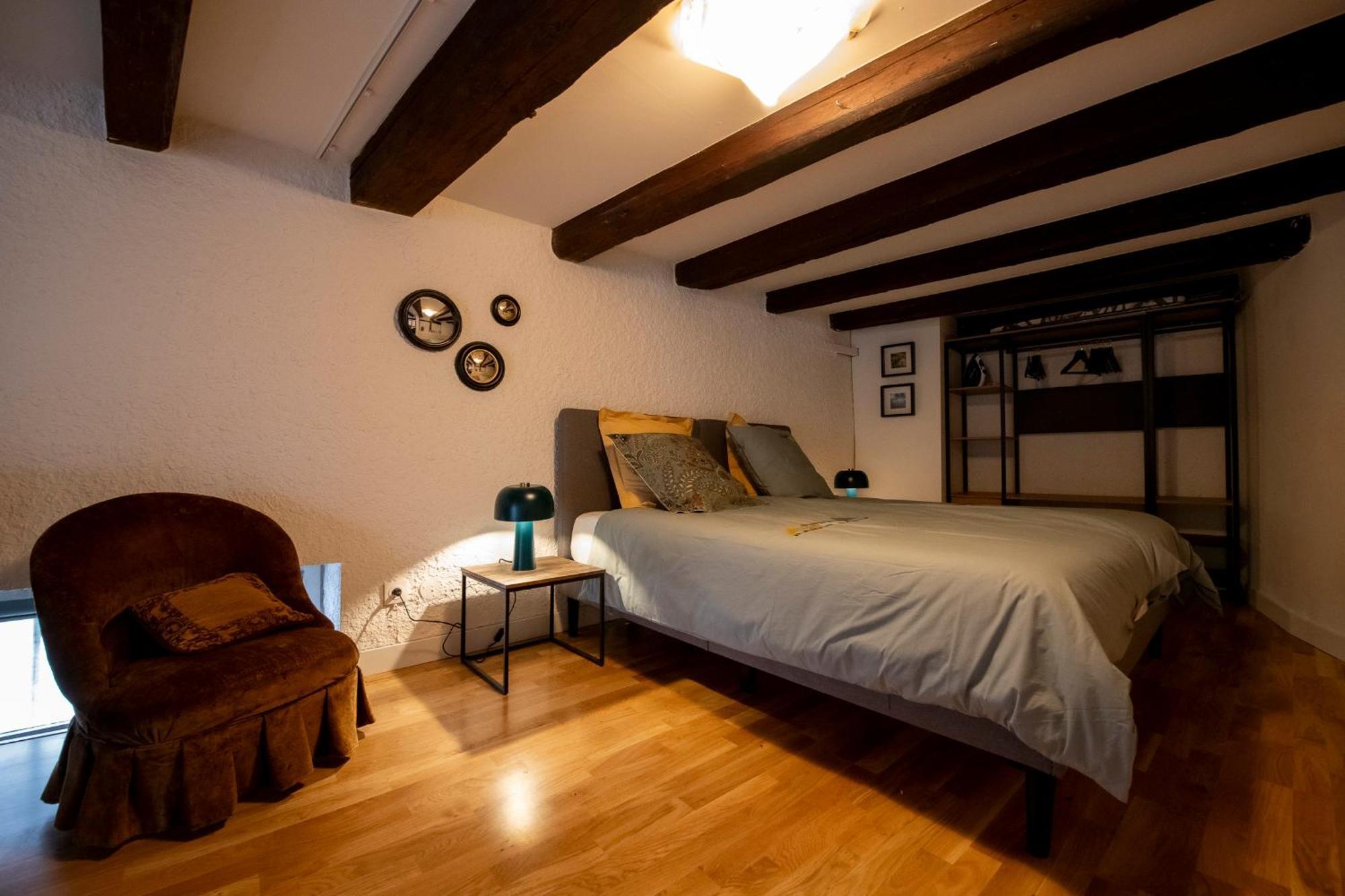 La Petite Cour - Atypique, Calme Et Cozy
