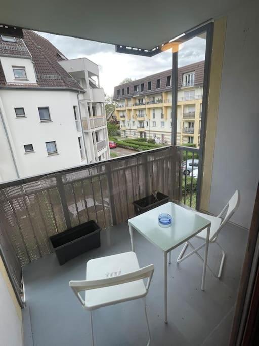 Le Spacieux Proche Centre Appartement *