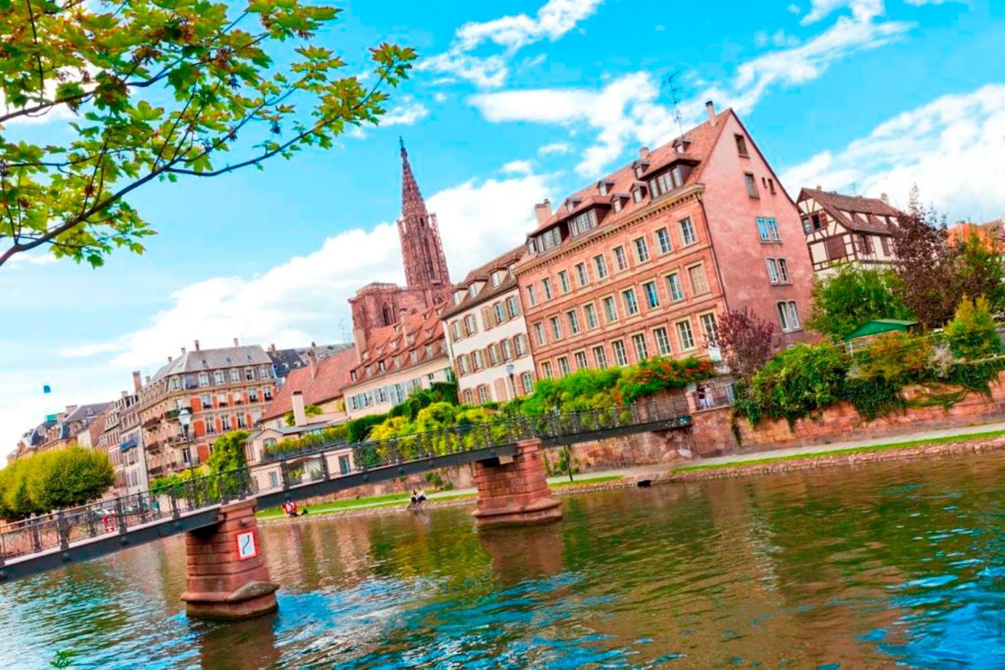 Des Arts - Centre Cathedrale Strasbourg