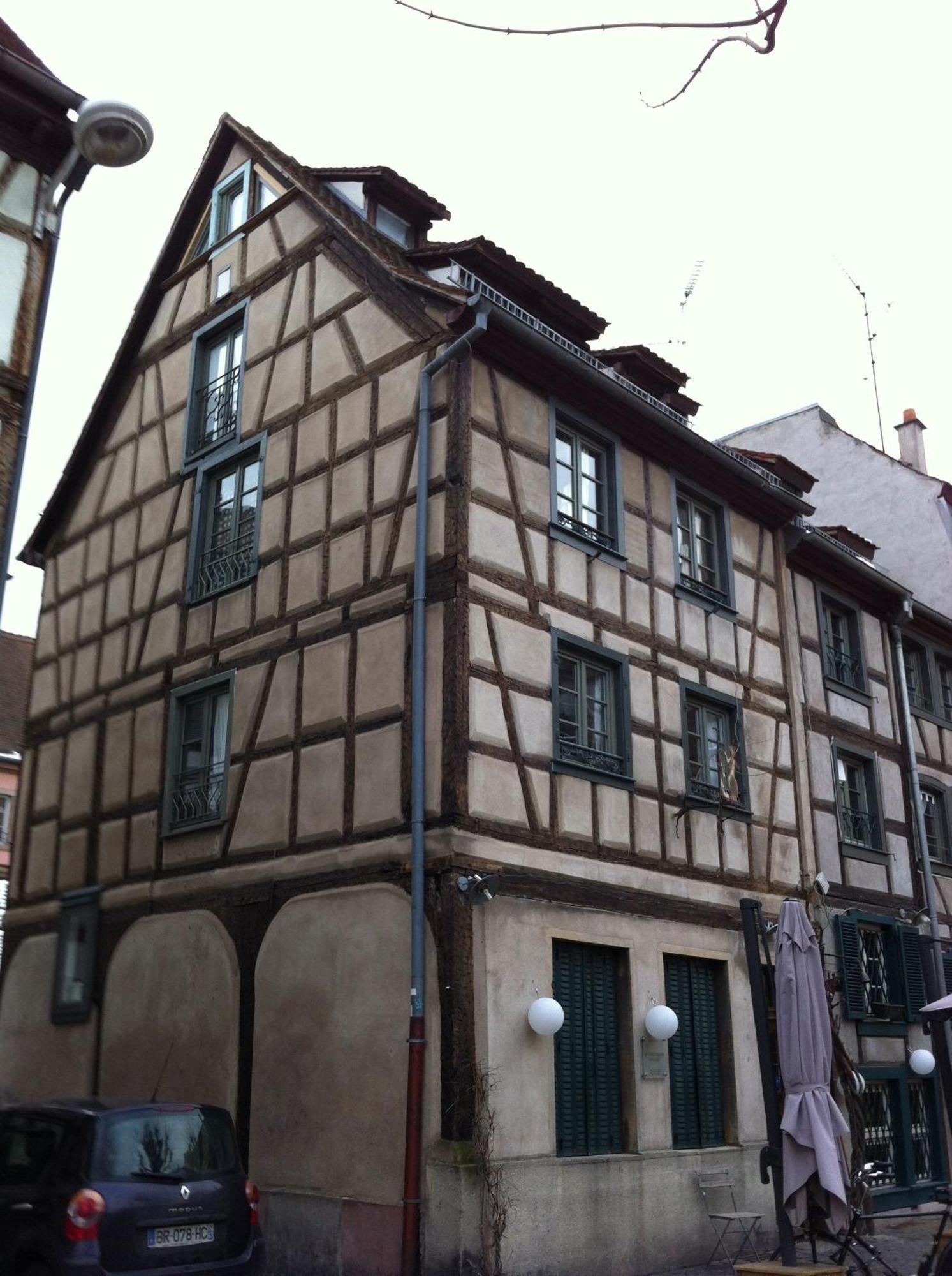 Apartament Au-dessus Du...