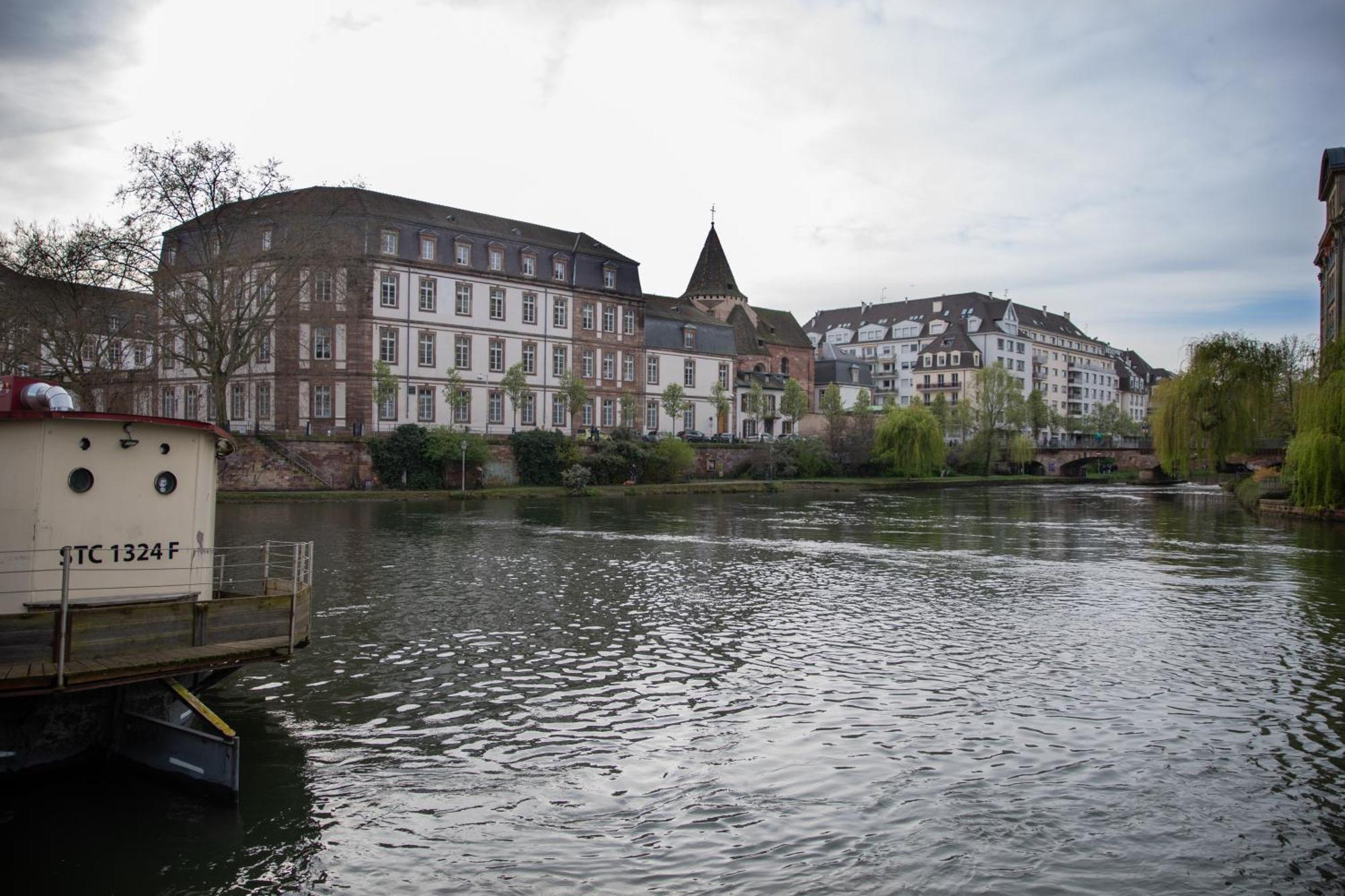 Apartament Moderne Au Centre