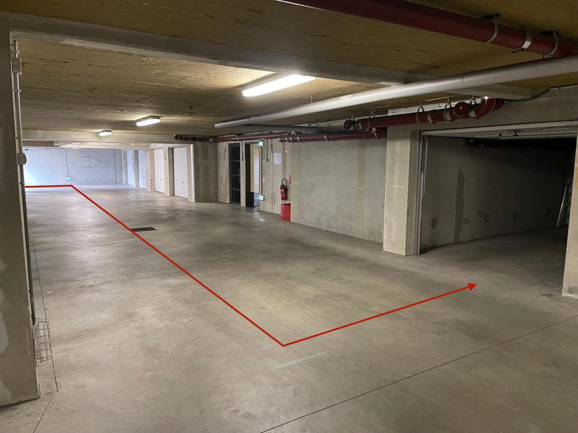 Neudorf + Garage Apartamento *