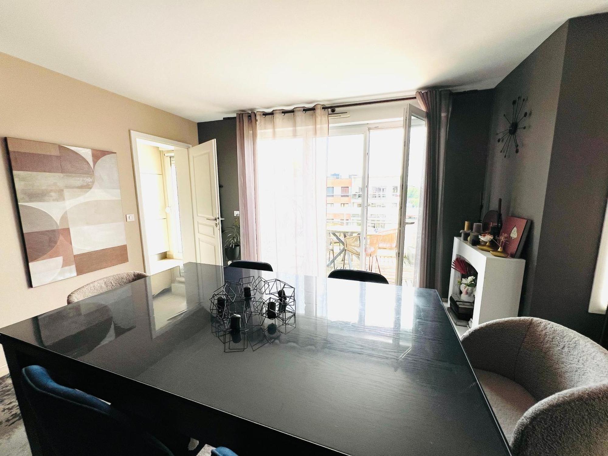 Appartement Climatise 3 Etoiles T3 Chic A Avec Billard Et Terrasse *