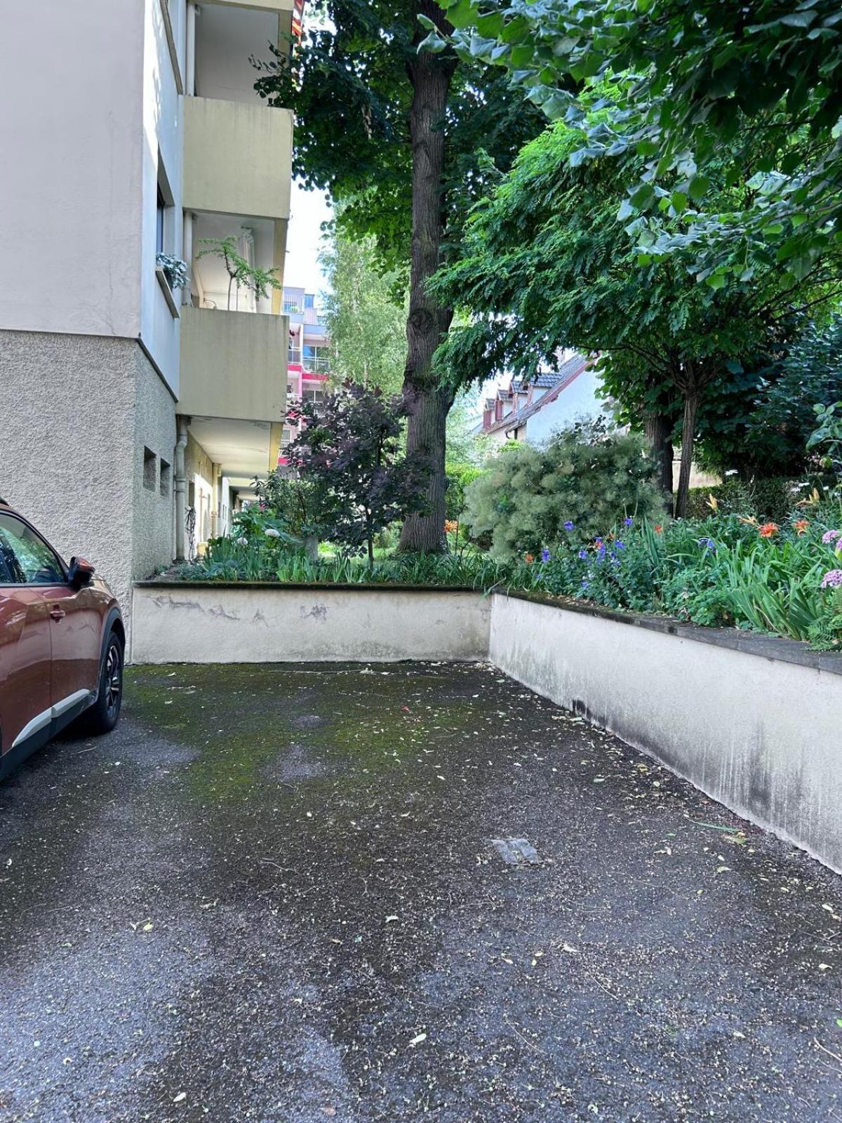 T2 - Balcon -15 Min Centre Et Allemagne Apartment
