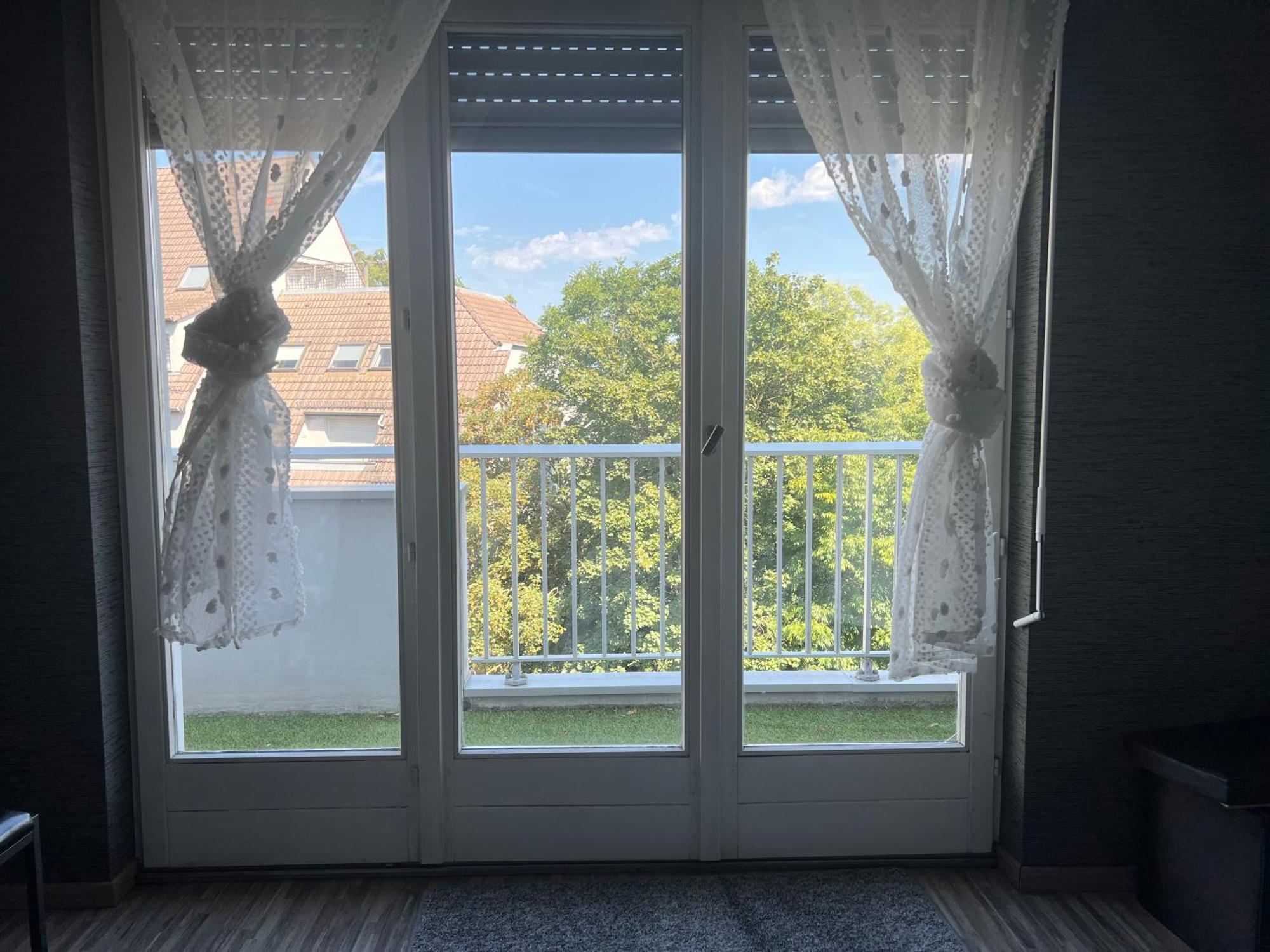 Lumineux Proche Du Centre Appartement