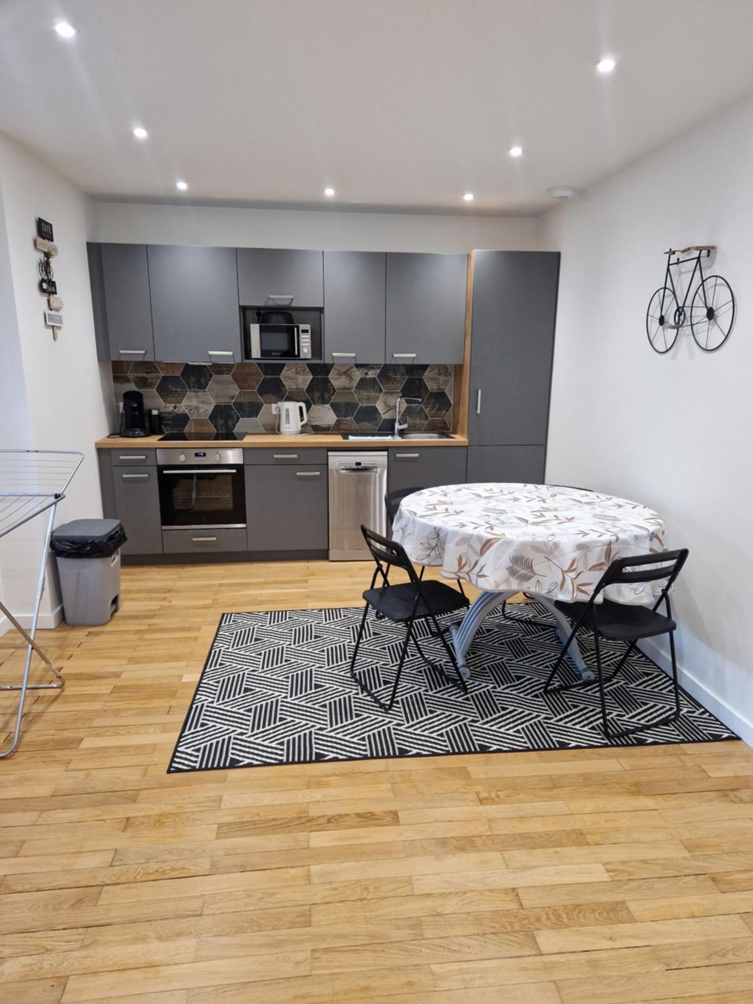 Apartment Cosy Neudorf Climatise Wifi 90m2 Strasbourg